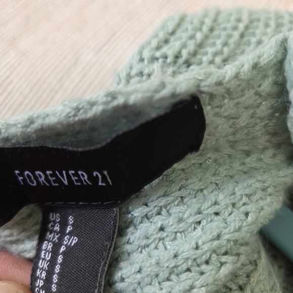 Forever 21 Woman's Light Green Sweater size S crossover back - Picture 9 of 9